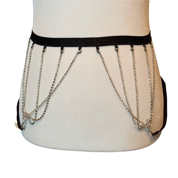 La SENZA Other - 🌸FREE WITH PURCHASE🌸 La Senza Waist Rhinestone Thigh Chain